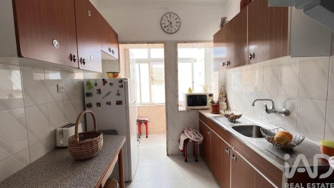 Apartamento T2 para Venda em Almada, Cova da Piedade, Pragal e Cacilhas