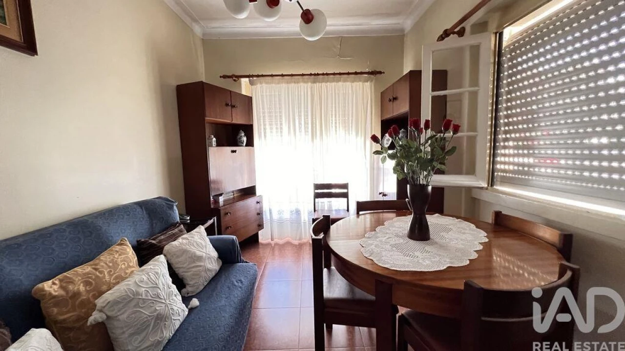 Apartamento T2 para Venda em Almada, Cova da Piedade, Pragal e Cacilhas Foto 12