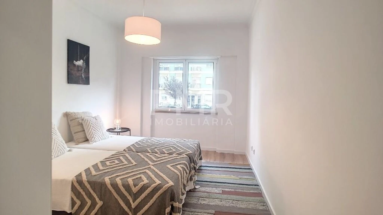 Apartamento T3 para Venda em Benfica Foto 24