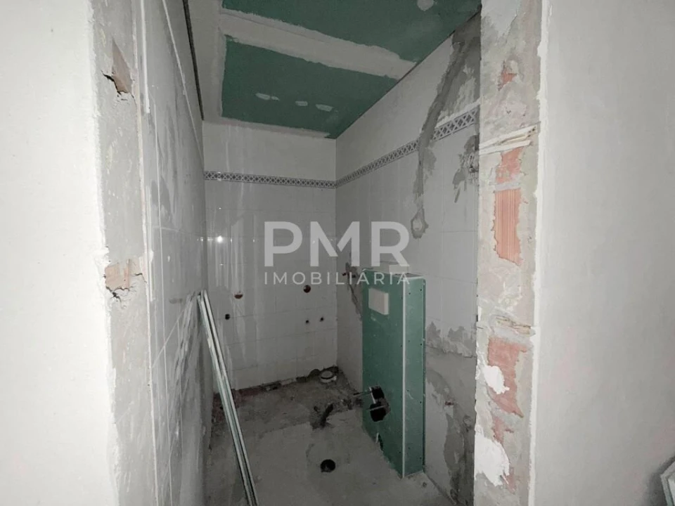 Apartamento T3 para Venda em Benfica Foto 8