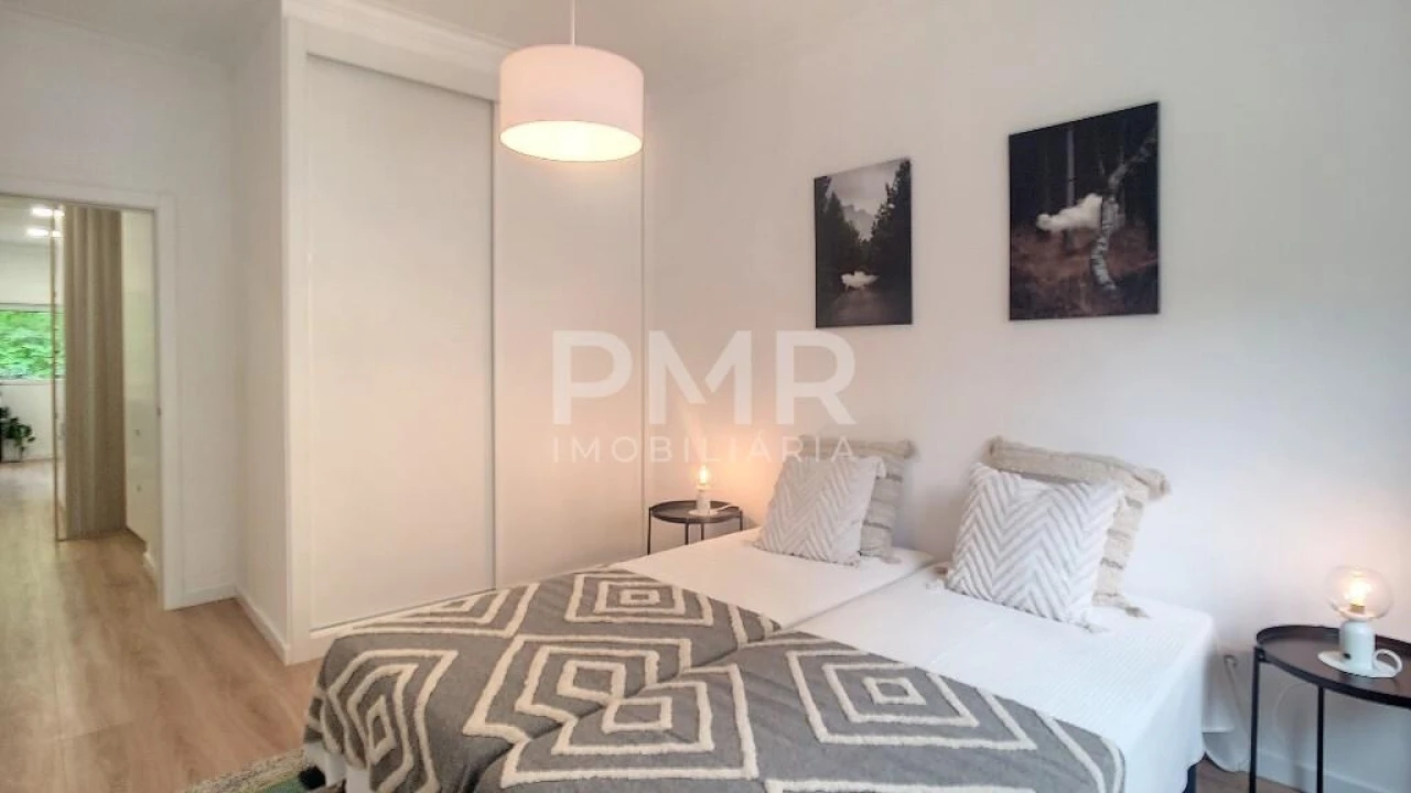 Apartamento T3 para Venda em Benfica Foto 23