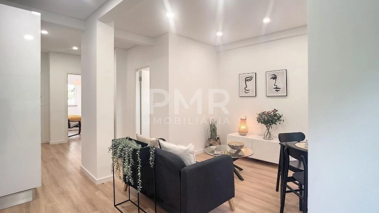 Apartamento T3 para Venda em Benfica Foto 11