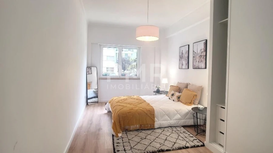 Apartamento T3 para Venda em Benfica Foto 25