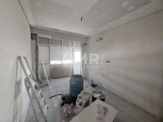 Apartamento T3 para Venda em Benfica Foto 13