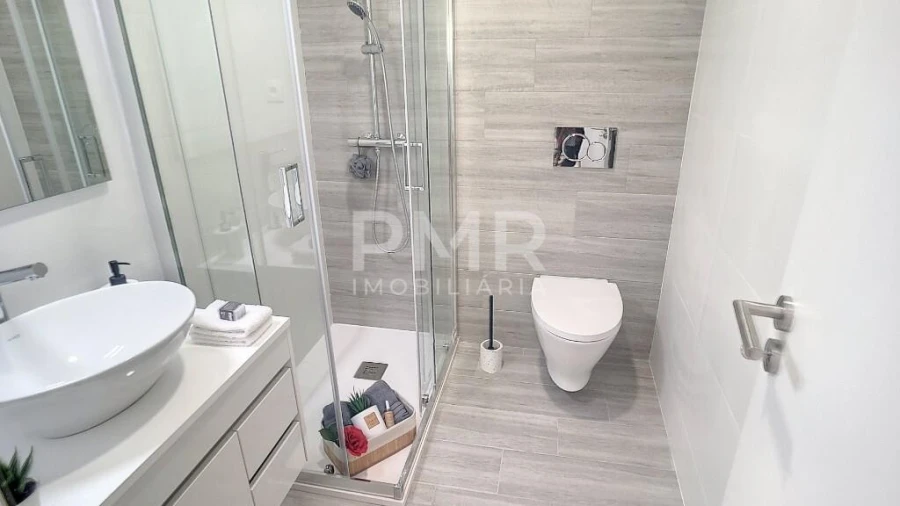 Apartamento T3 para Venda em Benfica Foto 8