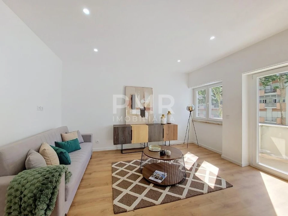 Apartamento T3 para Venda em Benfica Foto 19