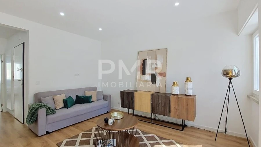 Apartamento T3 para Venda em Benfica