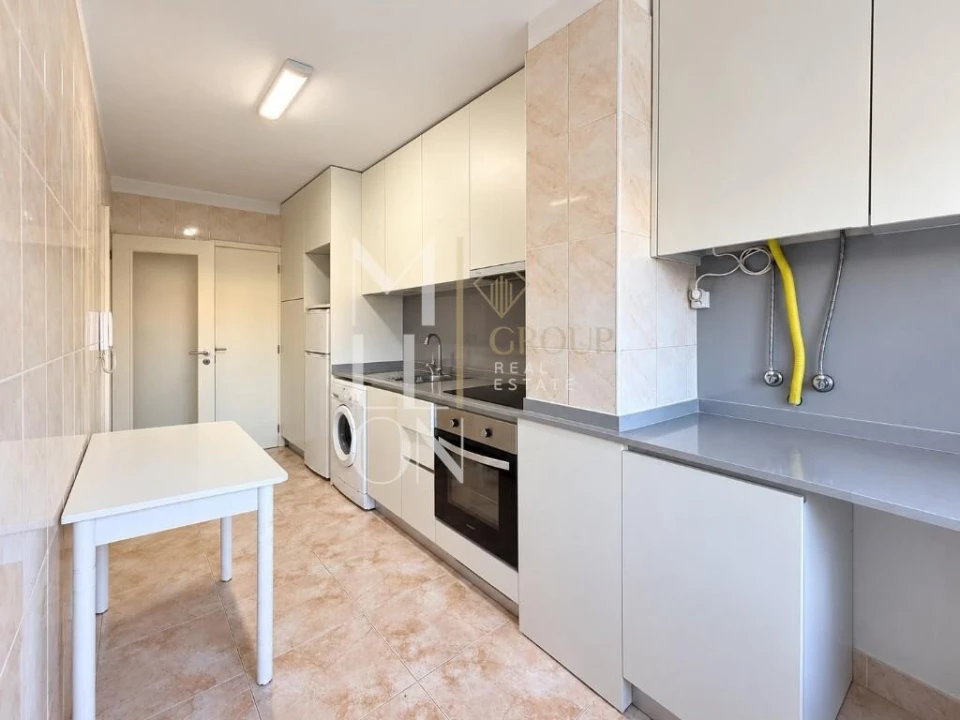 Apartamento T3 para Venda em Póvoa de Varzim, Beiriz e Argivai Foto 1