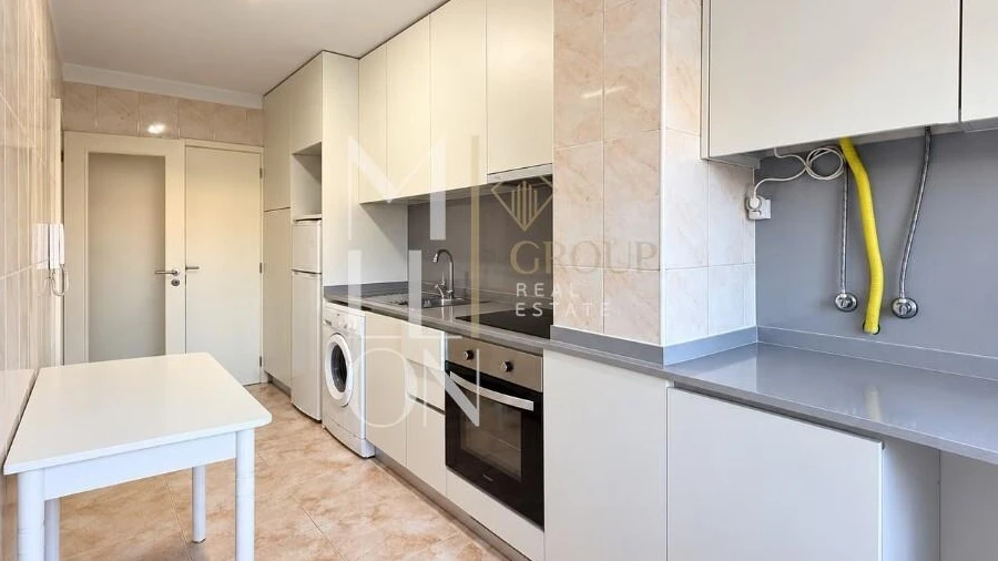 Apartamento T3 para Venda em Póvoa de Varzim, Beiriz e Argivai
