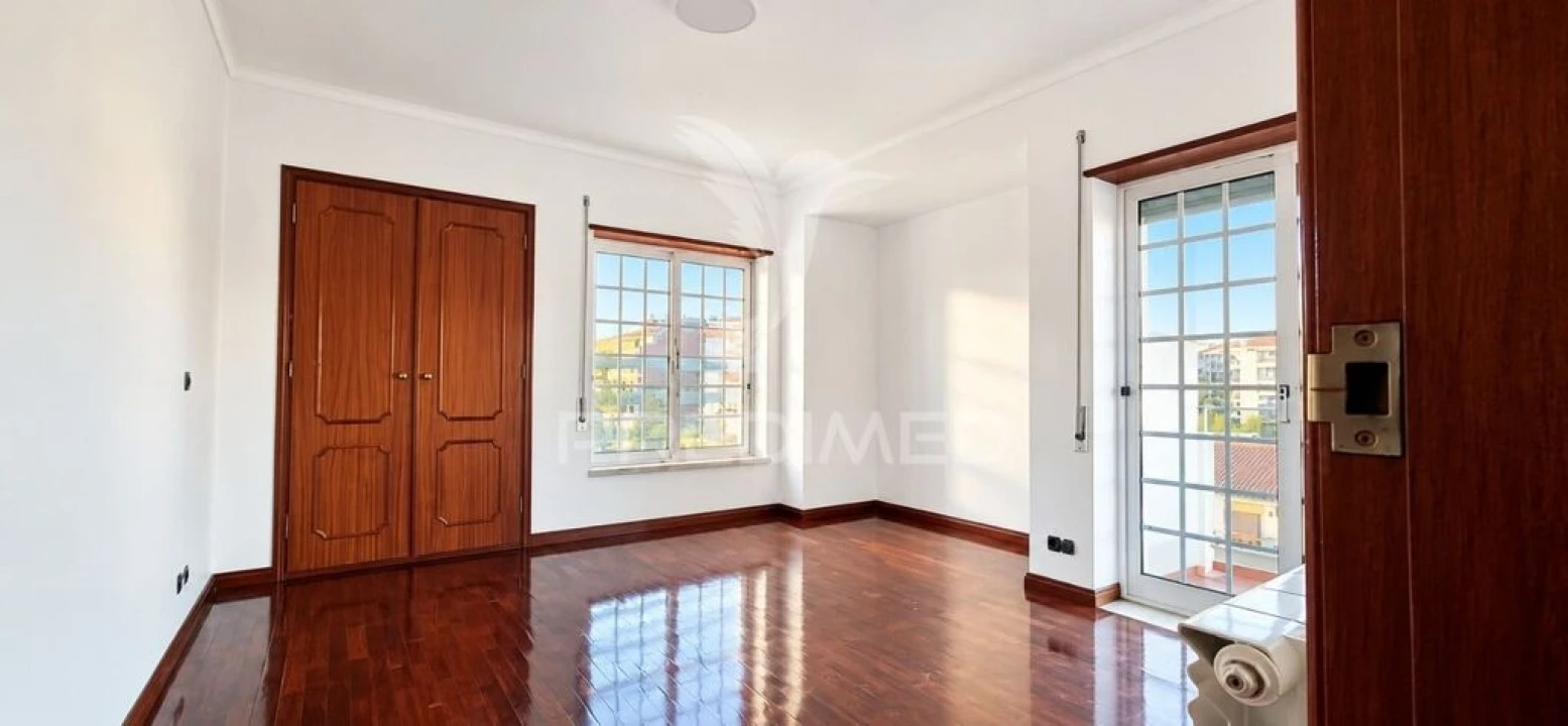 Apartamento T3 para Venda em Fatima Foto 8
