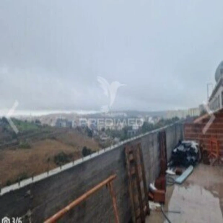 Apartamento T8 para Venda em Queluz e Belas Foto 8