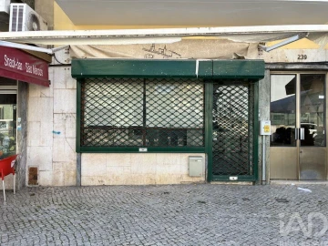 Loja para Arrendamento em Avenidas Novas