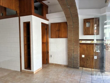 Loja para Arrendamento em Avenidas Novas