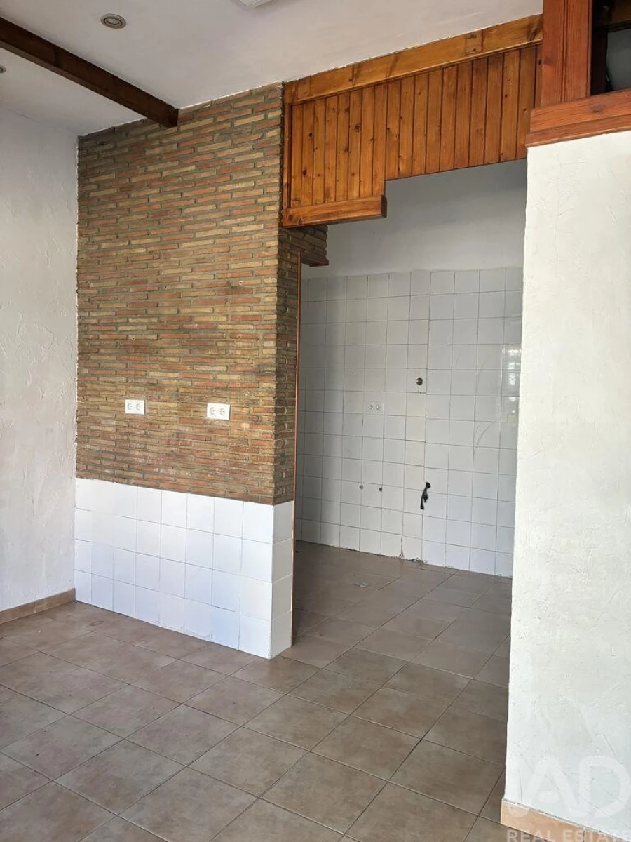 Loja para Arrendamento em Avenidas Novas Foto 7