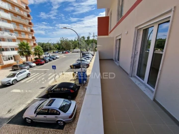 Apartamento T3 para Venda em Massamá e Monte Abraão