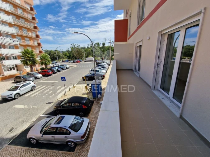 Apartamento T3 para Venda em Massamá e Monte Abraão Foto 4