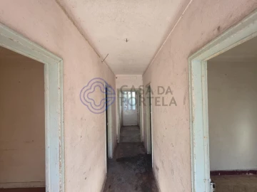 Moradia T4 para Venda em Nossa Senhora do Pópulo, Coto e São Gregório