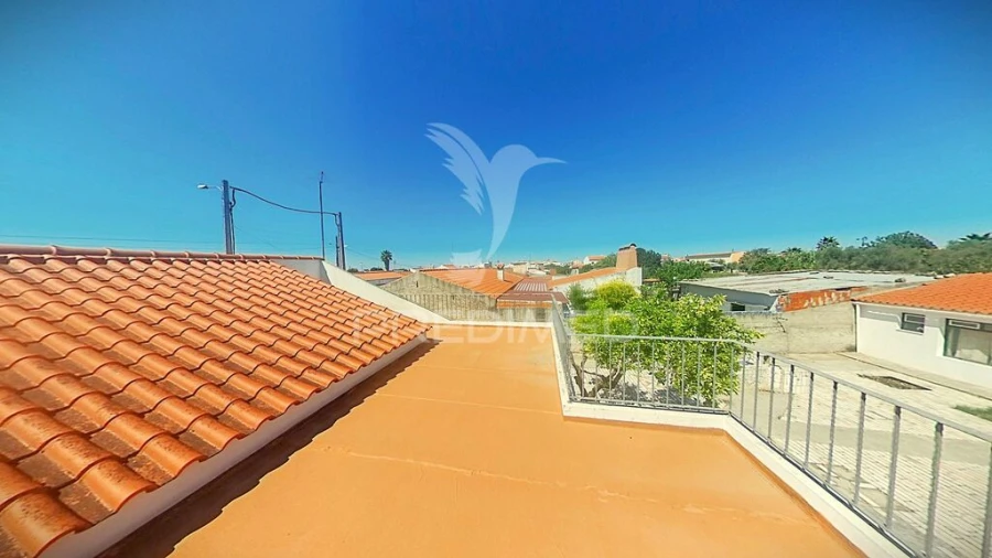 Moradia T3 para Venda em Cano Foto 5