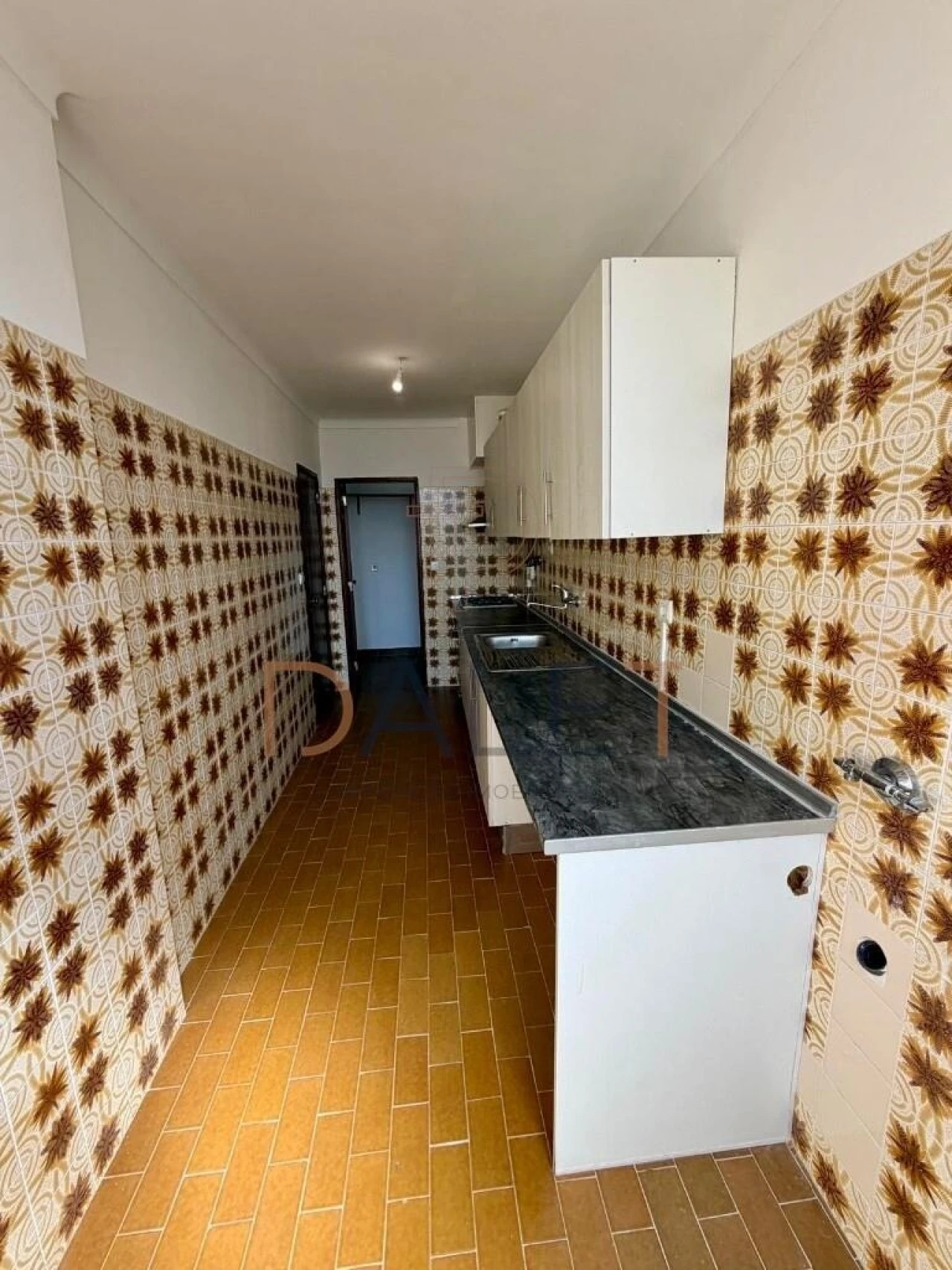 Apartamento T2 para Venda em Benavente Foto 6