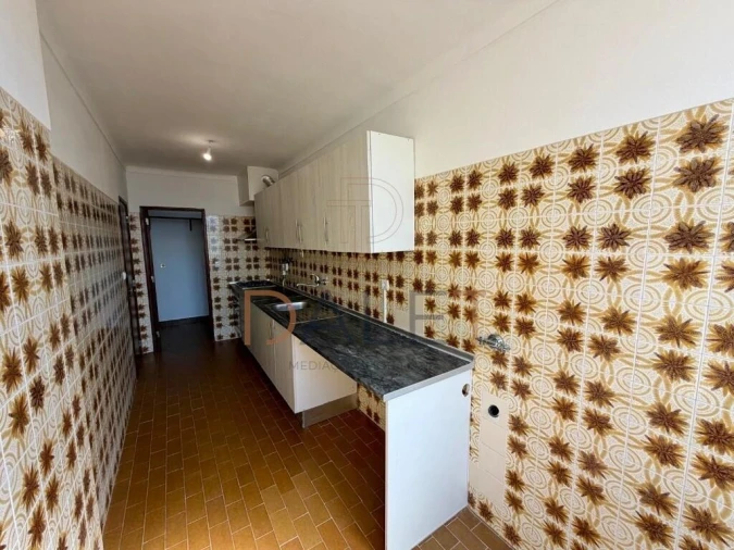 Apartamento T2 para Venda em Benavente Foto 5