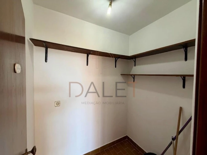 Apartamento T2 para Venda em Benavente Foto 8