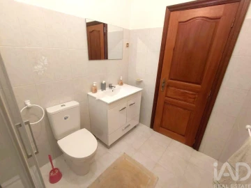 Moradia T5 para Venda em Prado e Remoães
