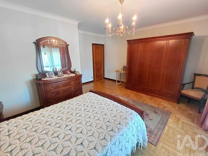 Moradia T5 para Venda em Prado e Remoães Foto 19