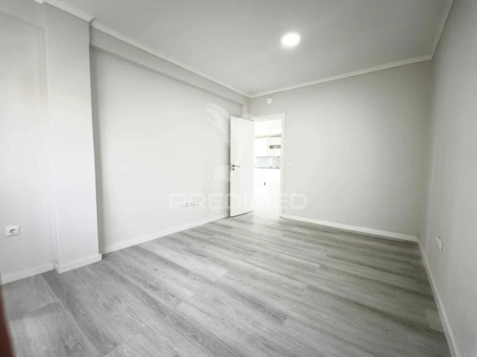 Apartamento T2 para Venda em Setubal (São Sebastião) Foto 12