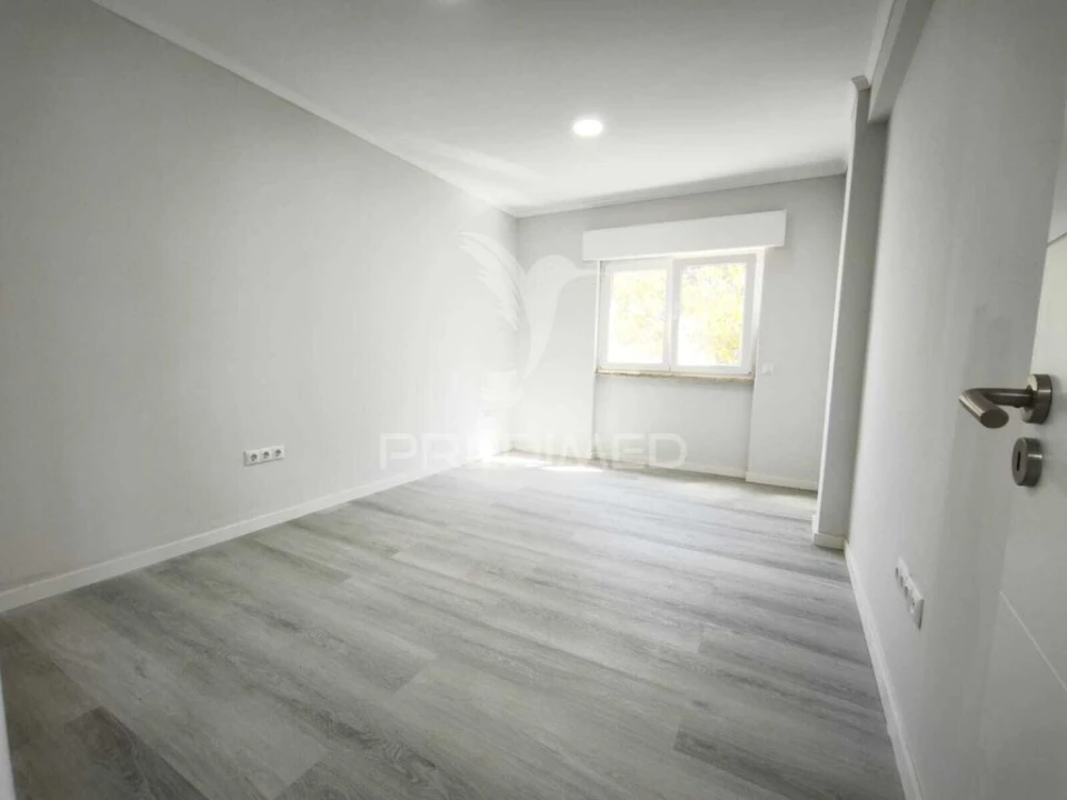 Apartamento T2 para Venda em Setubal (São Sebastião) Foto 14