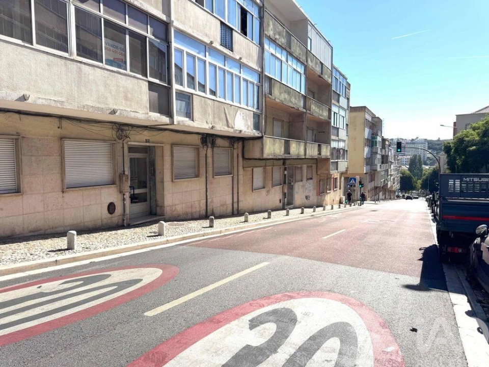 Apartamento T2 para Venda em Cacém e São Marcos Foto 38