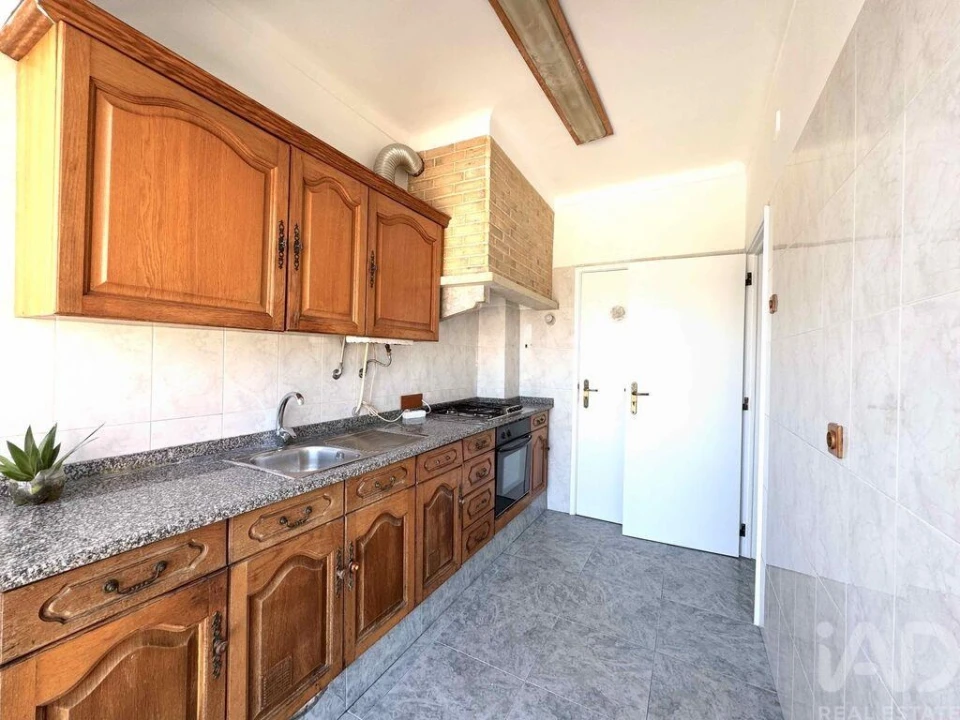 Apartamento T2 para Venda em Cacém e São Marcos Foto 18