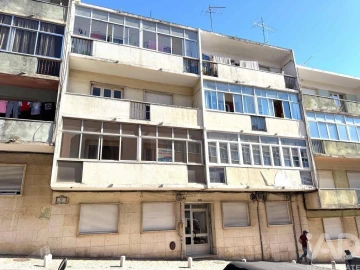 Apartamento T2 para Venda em Cacém e São Marcos