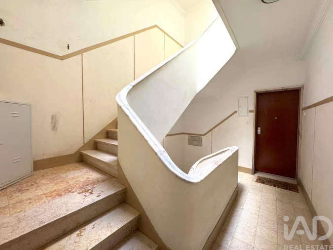 Apartamento T2 para Venda em Cacém e São Marcos Foto 34