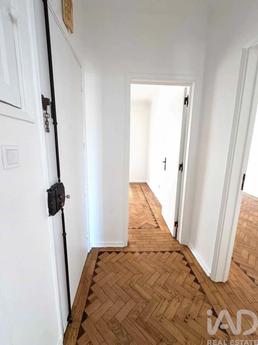 Apartamento T2 para Venda em Cacém e São Marcos Foto 12