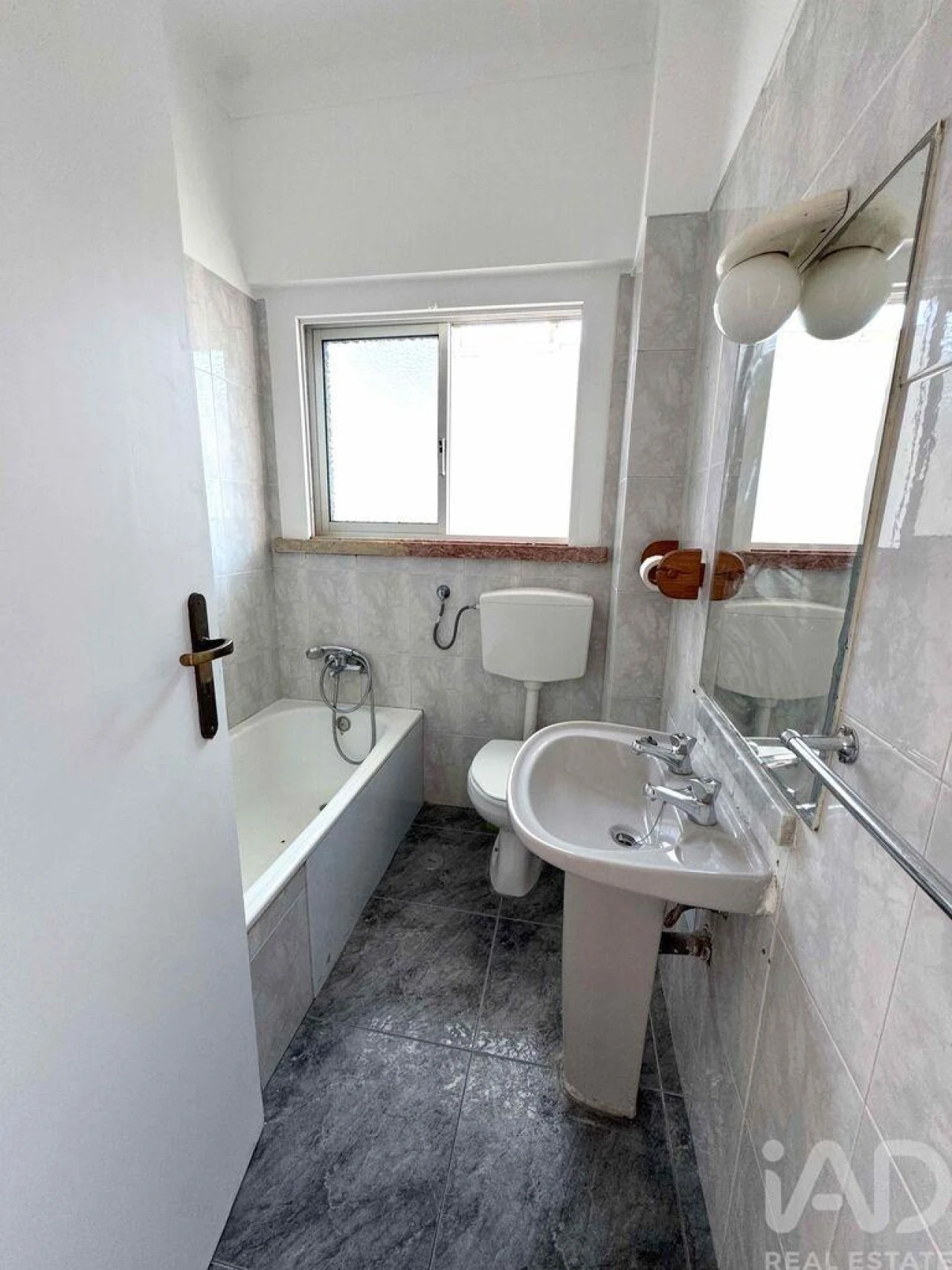 Apartamento T2 para Venda em Cacém e São Marcos Foto 11