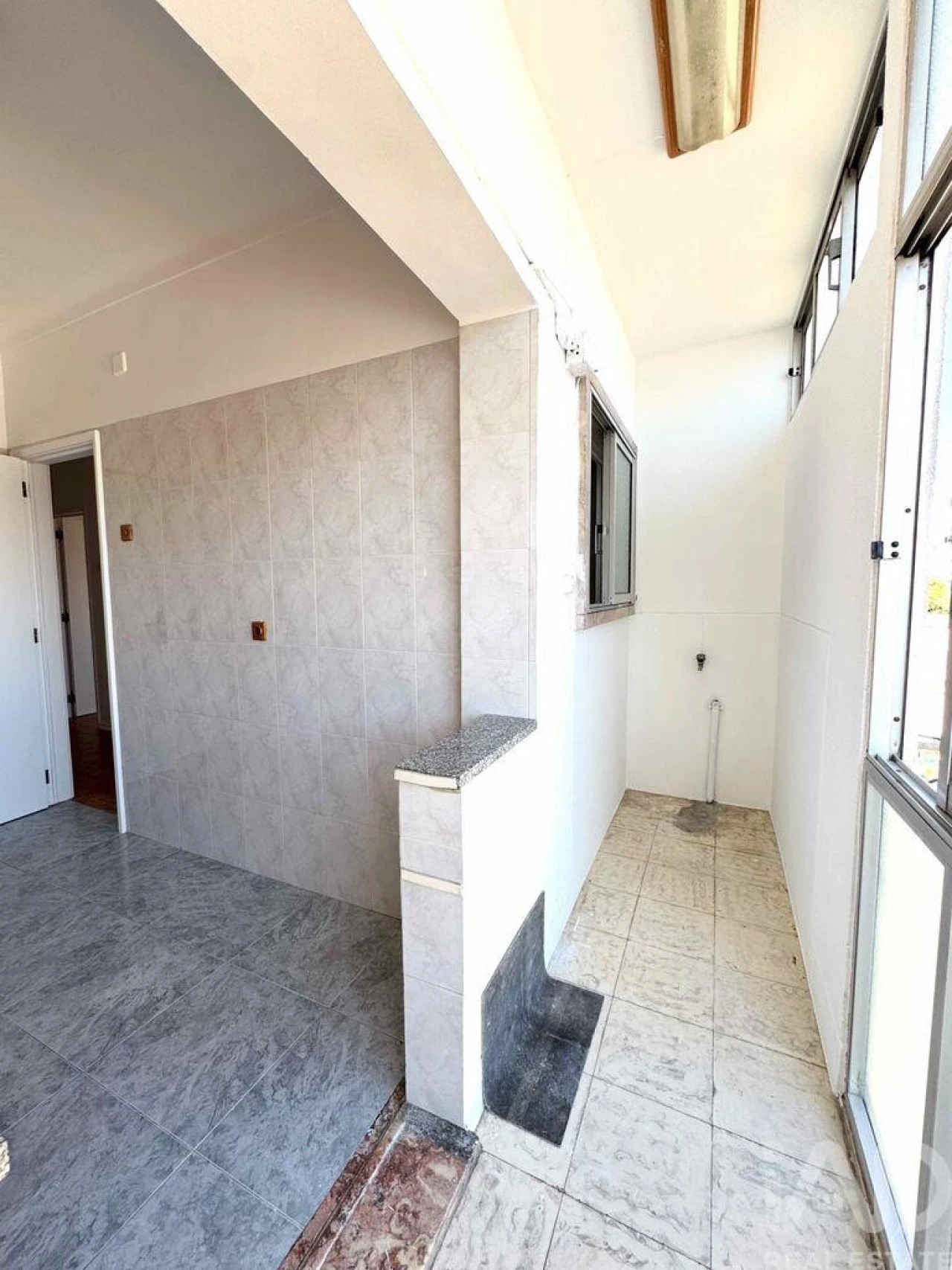 Apartamento T2 para Venda em Cacém e São Marcos Foto 17