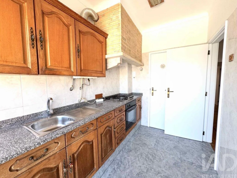 Apartamento T2 para Venda em Cacém e São Marcos Foto 14