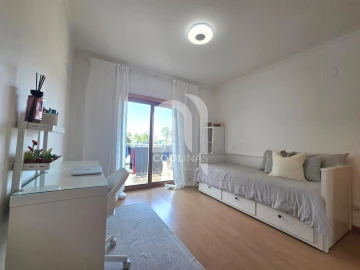 Apartamento T3 para Venda em Fernao Ferro