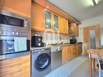 Apartamento T3 para Venda em Fernao Ferro