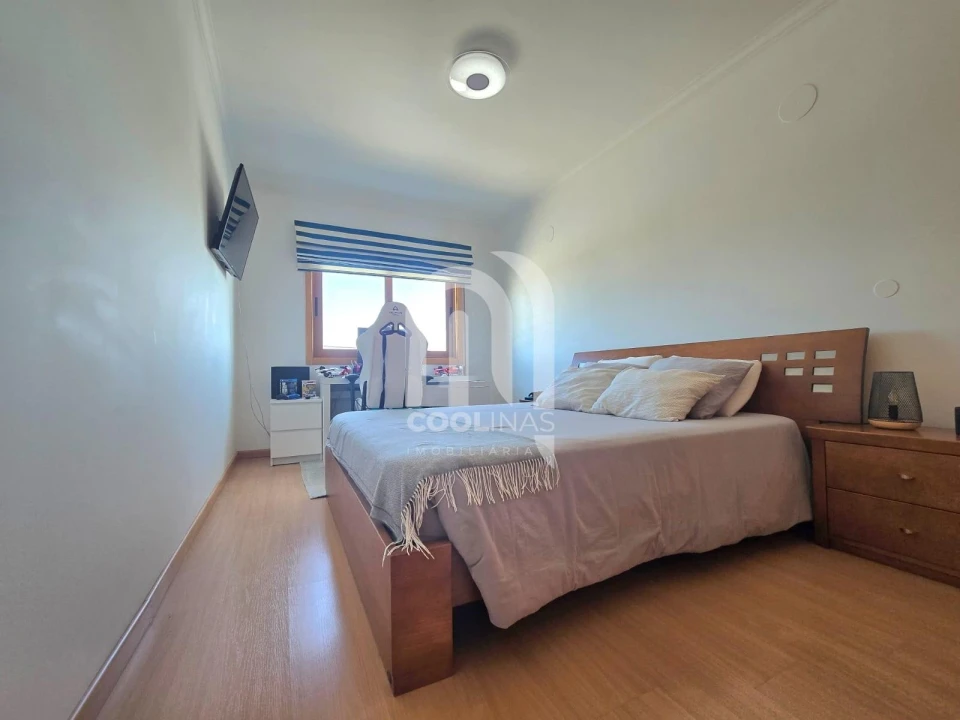 Apartamento T3 para Venda em Fernao Ferro Foto 32