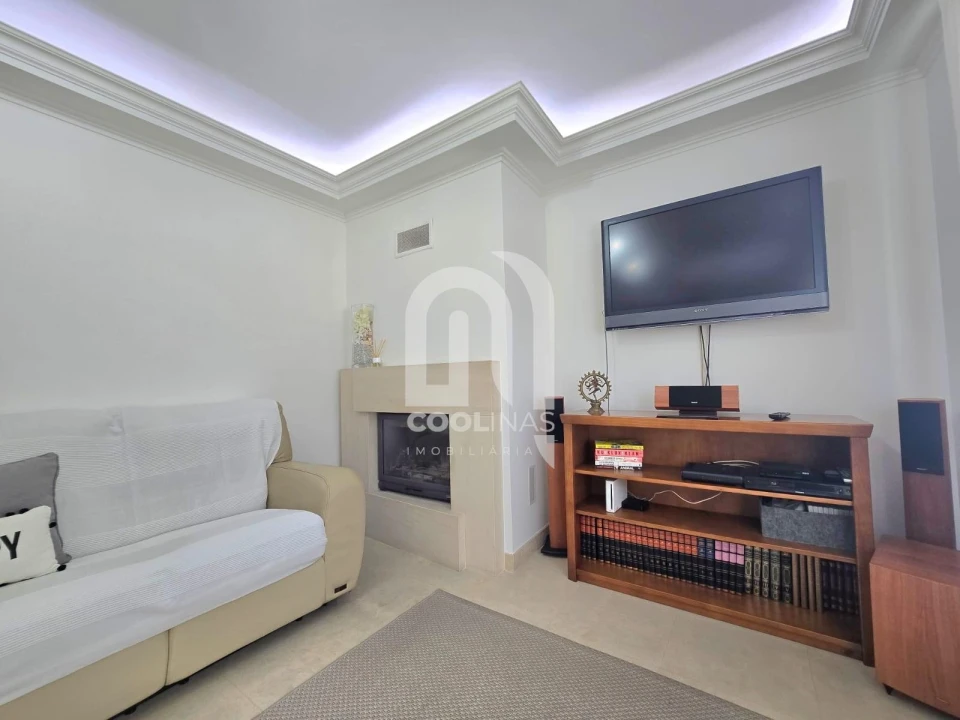 Apartamento T3 para Venda em Fernao Ferro Foto 12