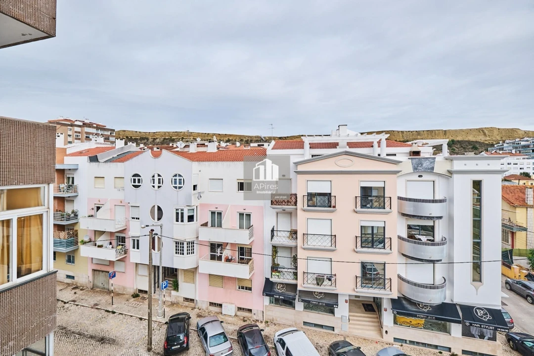 Apartamento T2 para Venda em Costa da Caparica Foto 16