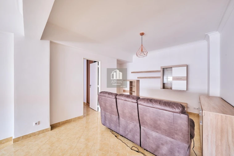 Apartamento T2 para Venda em Costa da Caparica Foto 5