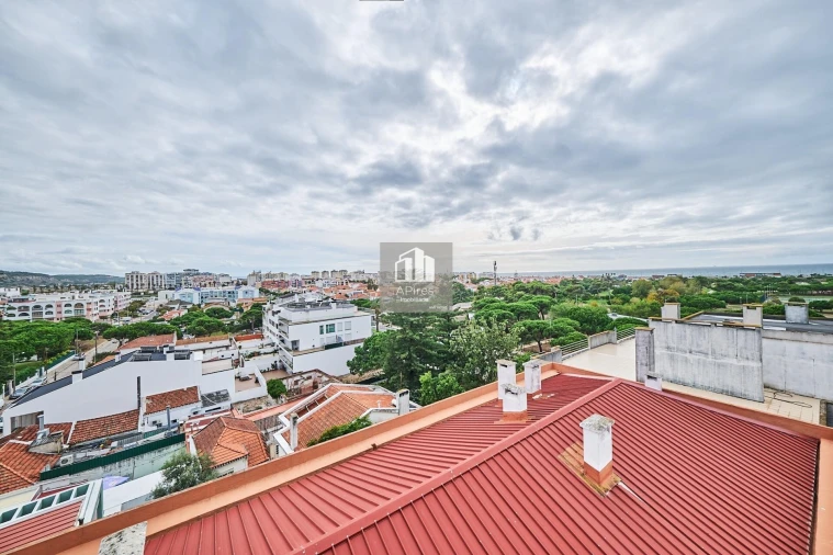 Apartamento T2 para Venda em Costa da Caparica Foto 23