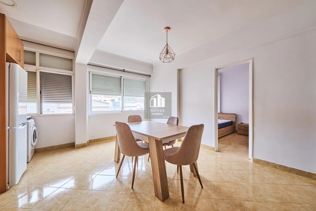 Apartamento T2 para Venda em Costa da Caparica Foto 8