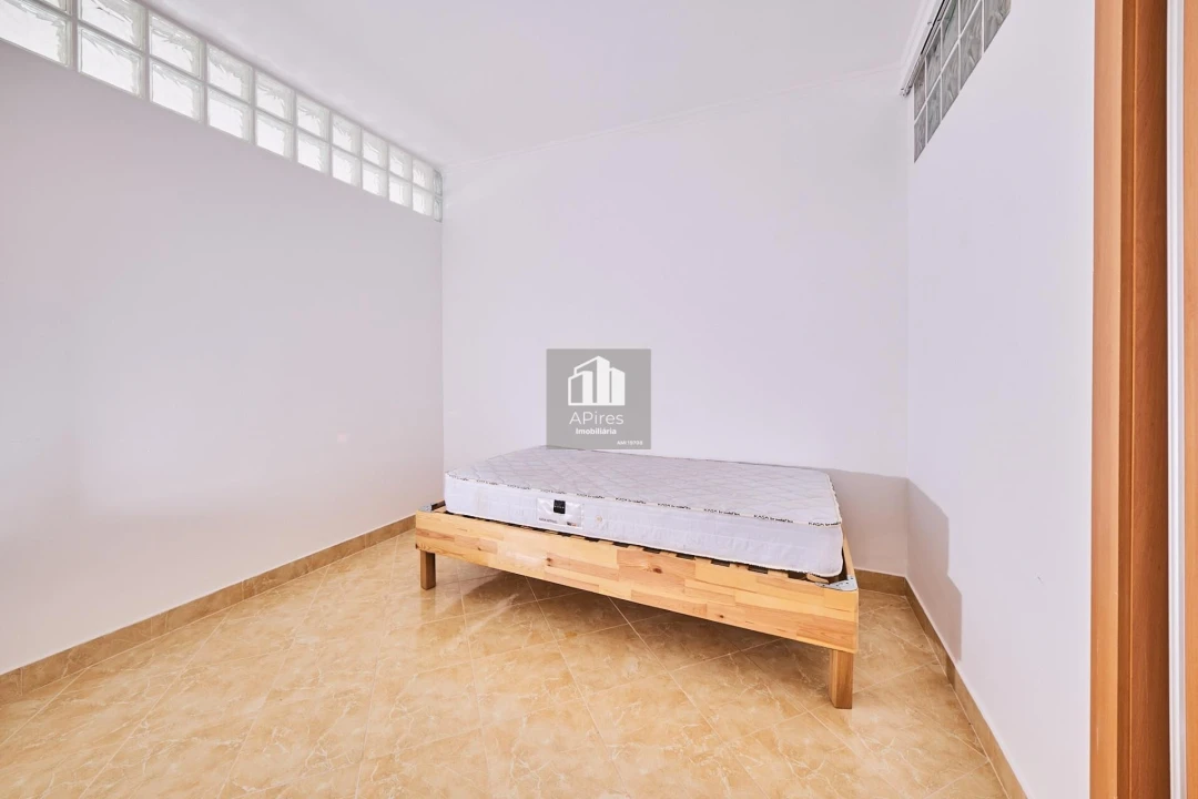 Apartamento T2 para Venda em Costa da Caparica Foto 12