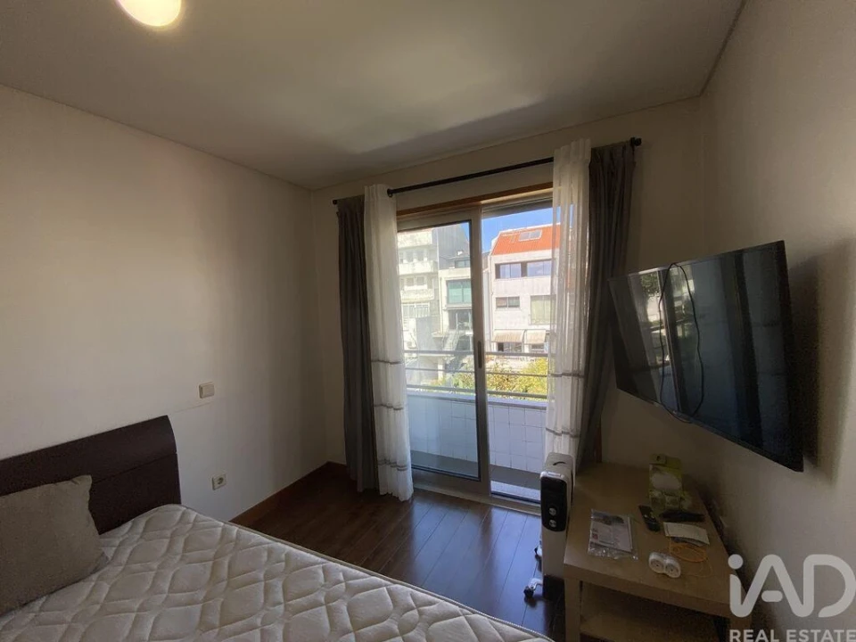 Apartamento T1 para Arrendamento em Bonfim Foto 9