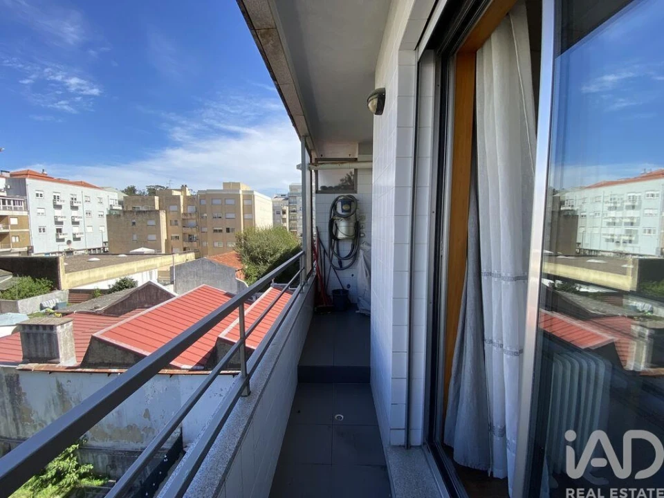 Apartamento T1 para Arrendamento em Bonfim Foto 10