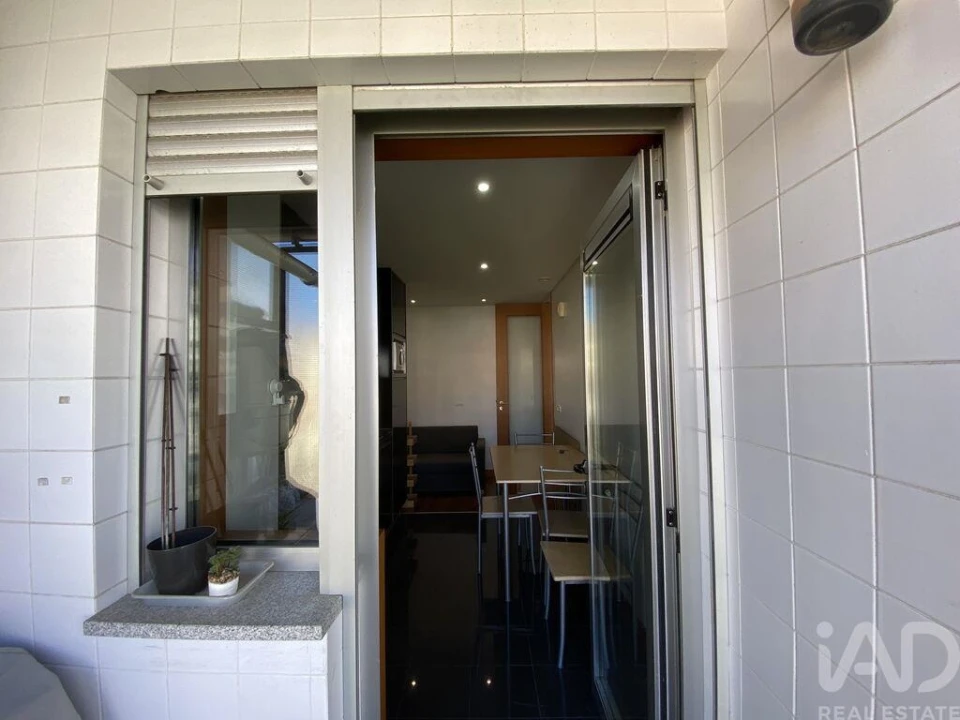 Apartamento T1 para Arrendamento em Bonfim Foto 16