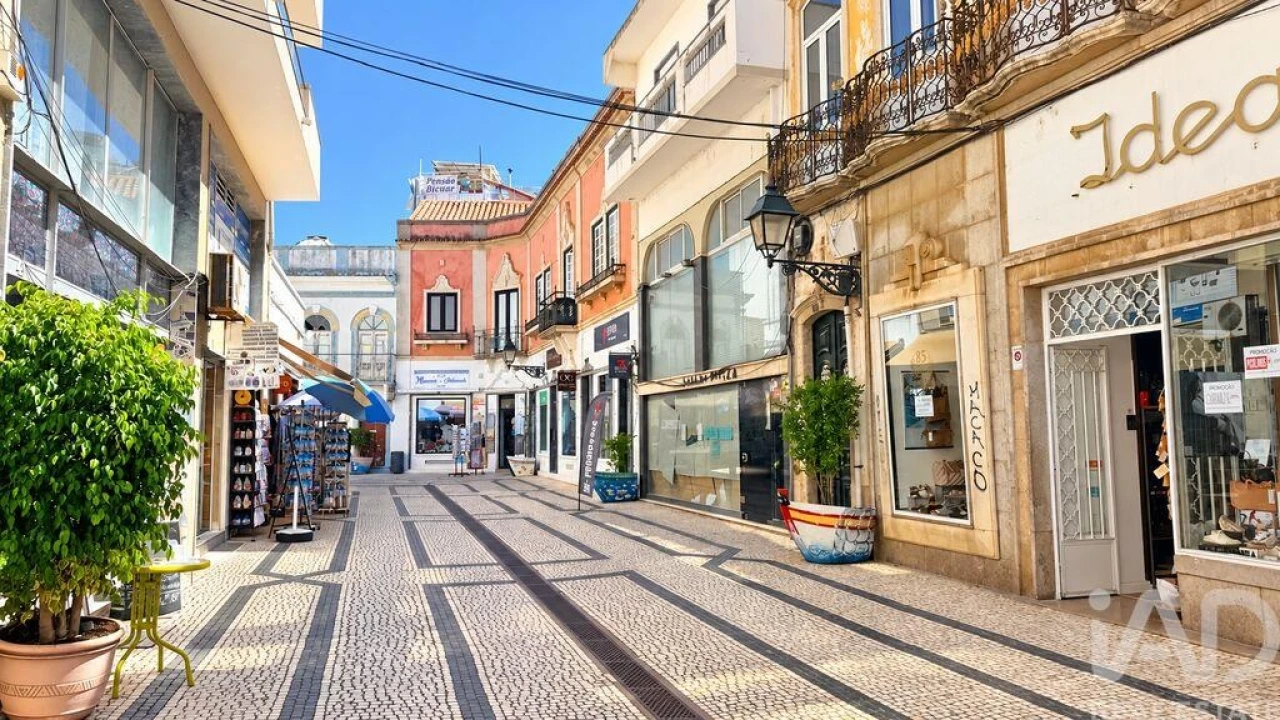Prédio para Venda em Olhão Foto 32
